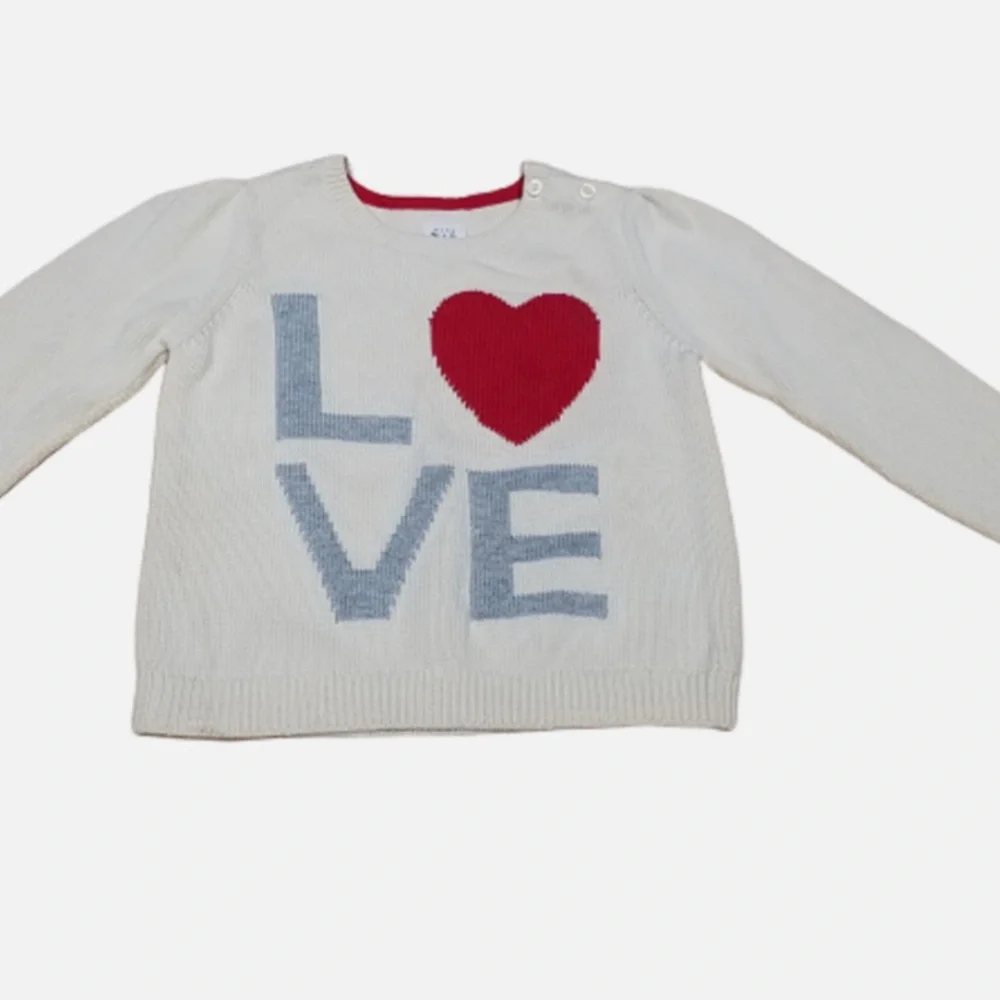 GAP Baby Infant LOVE HEART Sweater